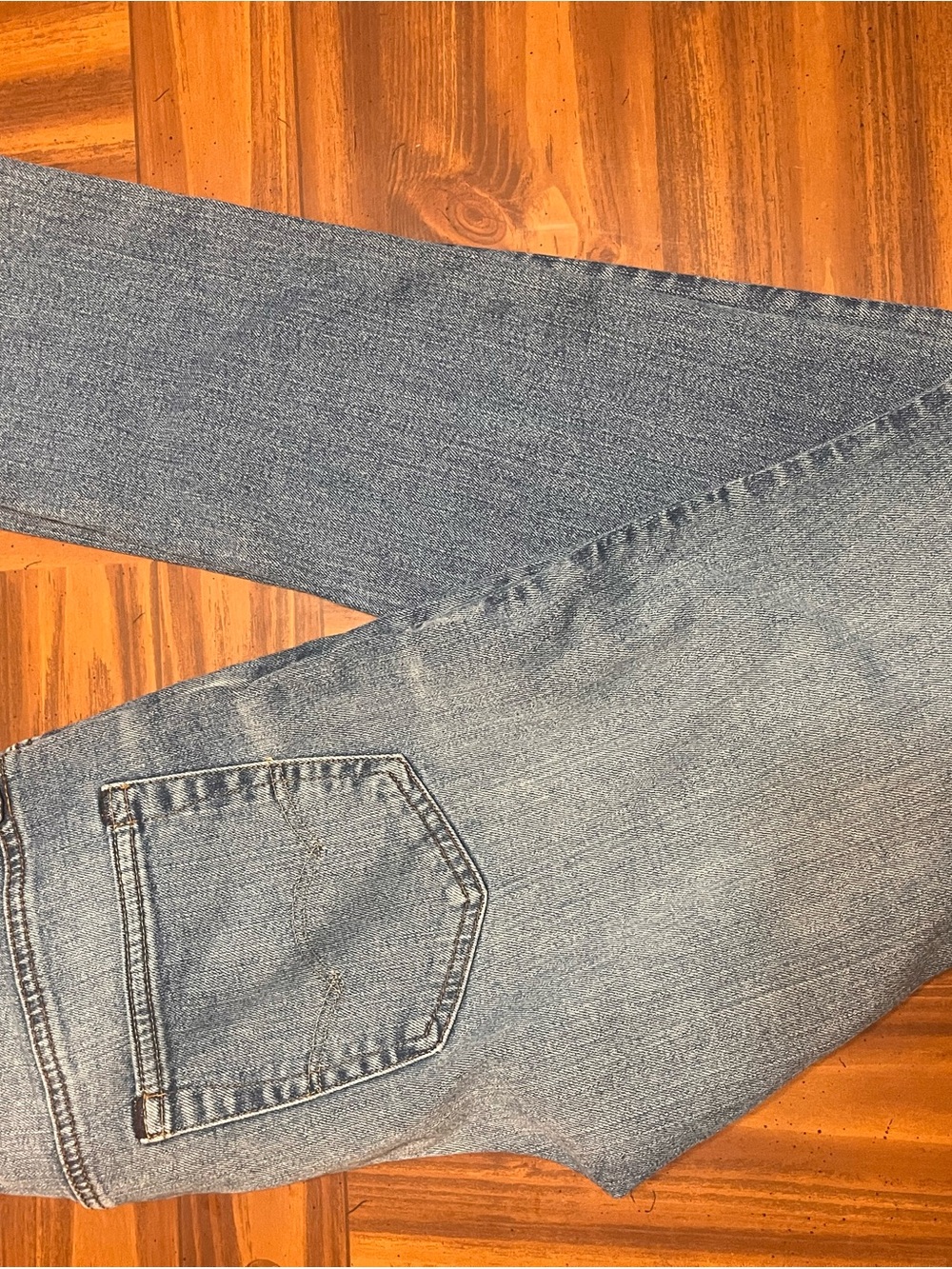 American Eagle Outfitters Men's Light Wash Straight Jeans
